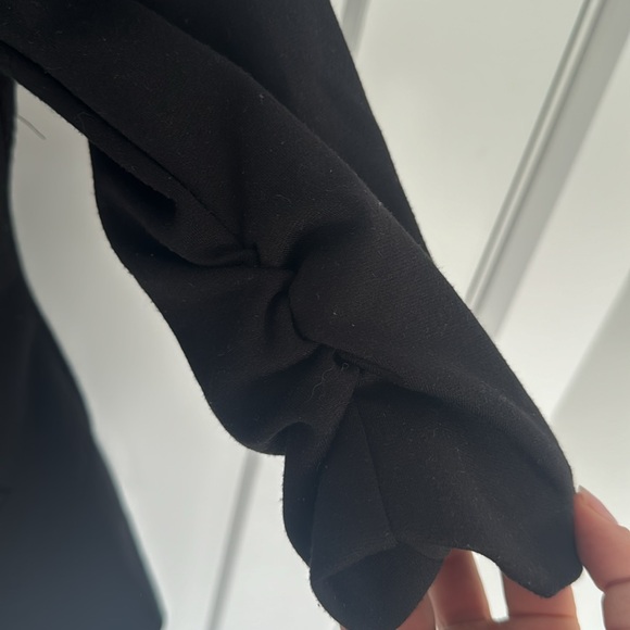 Ricki’s Blazer - Picture 2 of 6